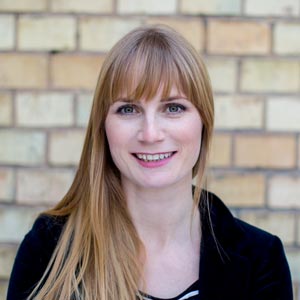 Ansprechpartnerin Daniela Mahr