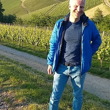 Stefan Falk