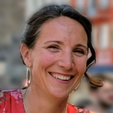Anja Lenze