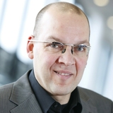 Sven Varsek
